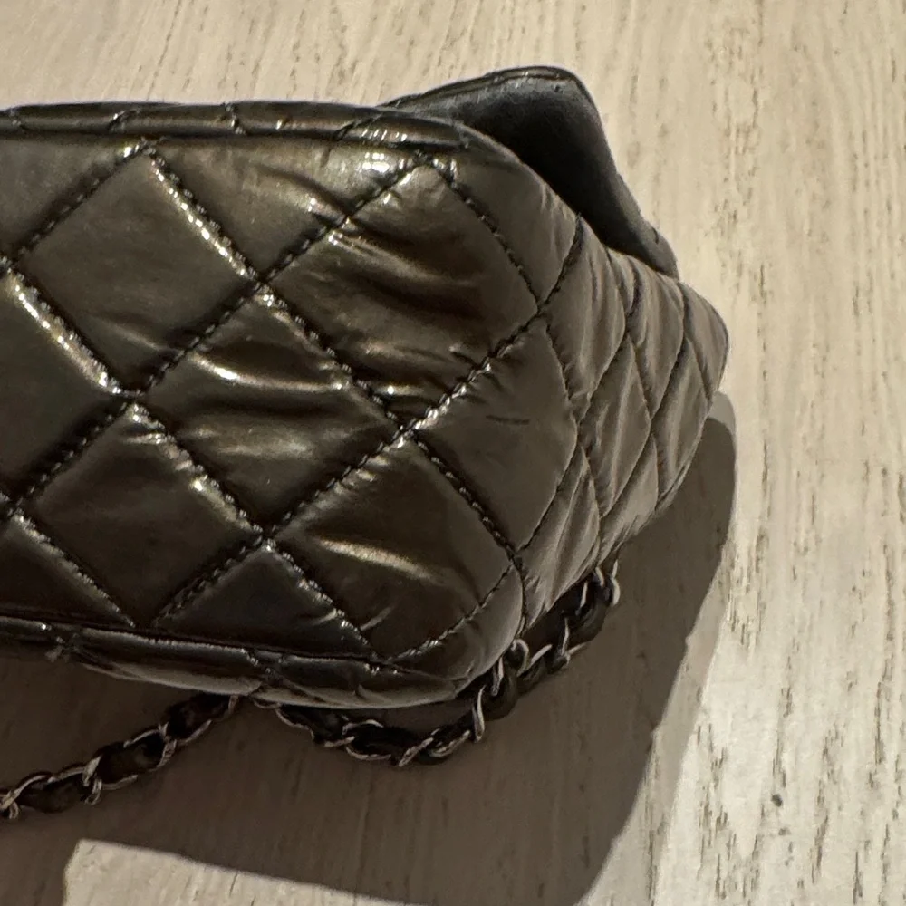 AUTHENTIC Chanel Classic Flap Bag – Dark Greem Patent Leather